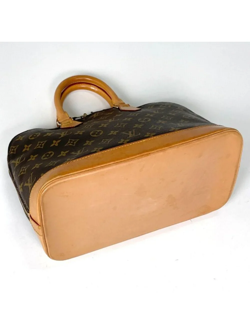 Louis Vuitton Alma Handbag Monogram Brown